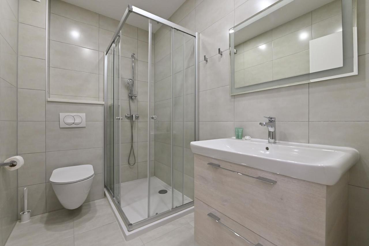 Pansion Comfort Lepar Novalja Exterior photo
